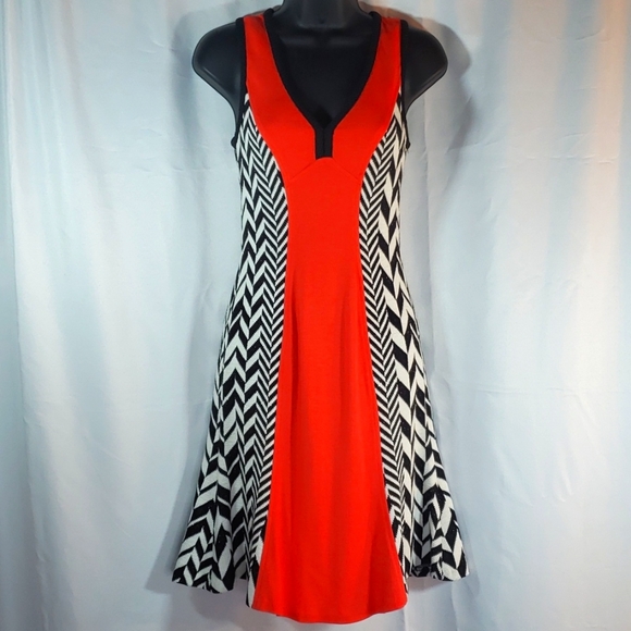 Yoana Baraschi slim illusion mod dress - Picture 1 of 4